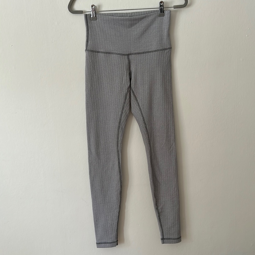 Lululemon Taupe Wunder Under Leggings